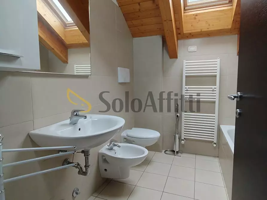 Immagine 9 di Trilocale in affitto  a Gallarate
