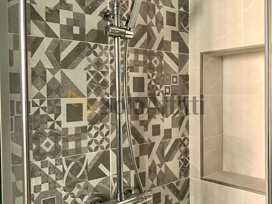 Immagine 10 di Trilocale in affitto  in Via Gorizia 199 a Torino