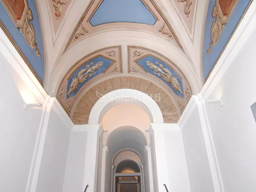 Immagine 19 di Locale commerciale in affitto  a Livorno