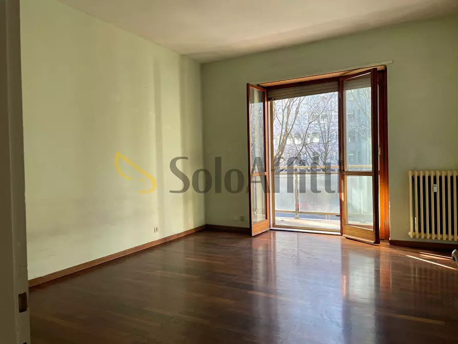 Immagine 1 di Trilocale in affitto  in Corso Svizzera a Torino