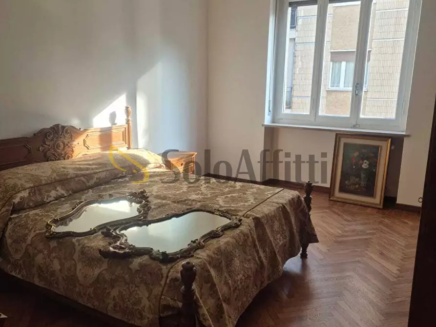 Immagine 6 di Quadrilocale in affitto  in Via San Donato a Torino