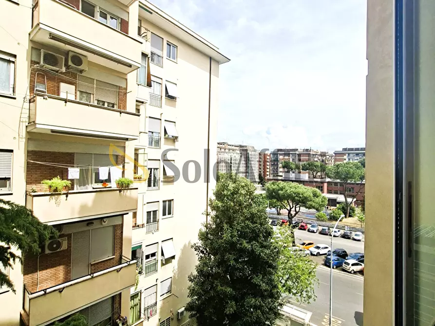 Immagine 25 di Trilocale in affitto  in viale Pico della Mirandola 56 a Roma