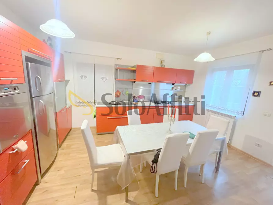 Immagine 3 di Bilocale in affitto  a Osimo