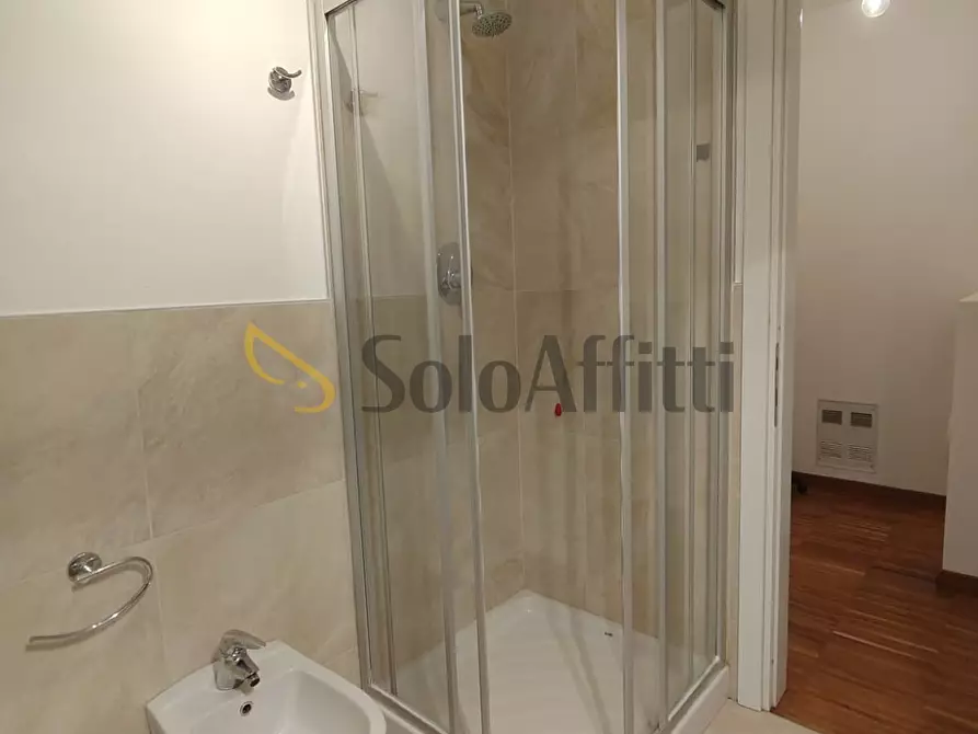 Immagine 19 di Bilocale in affitto  a Gallarate