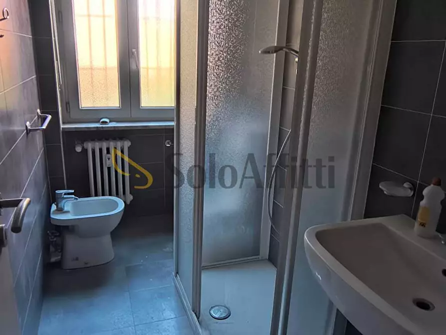 Immagine 11 di Quadrilocale in affitto  in Piazza Alfieri a Beinasco