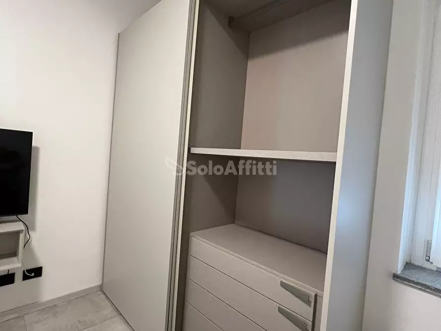 Immagine 11 di Bilocale in affitto  in Via San Rocco 129 a Seregno