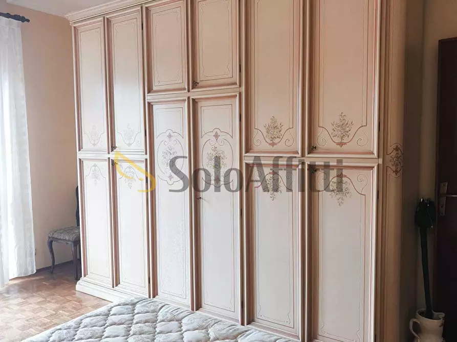 Immagine 19 di Trilocale in affitto  in Via Filadelfia 50 a Torino