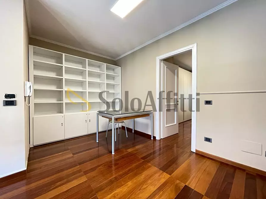 Immagine 13 di Trilocale in affitto  a Gallarate