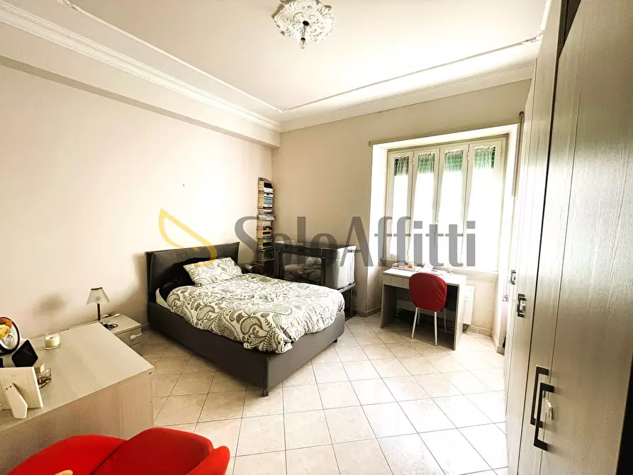 Immagine 20 di Trilocale in affitto  in via Pomezia a Roma