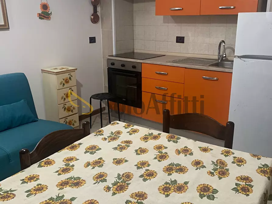 Immagine 34 di Bilocale in affitto  in Via Bonanno 22 a Catania