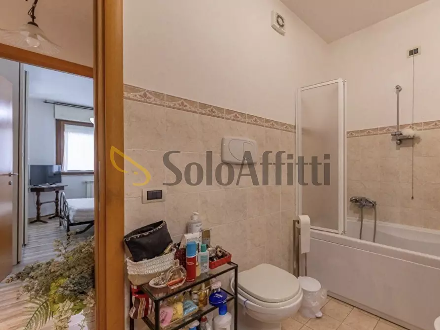 Immagine 11 di Trilocale in affitto  in Via Cannucciari a Nettuno