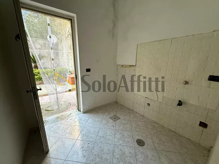 Immagine 24 di Trilocale in affitto  in Via dei Giardini 33 a Caserta