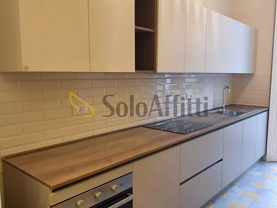 Immagine 11 di Quadrilocale in affitto  in Corso Duca degli Abruzzi 62 a Torino