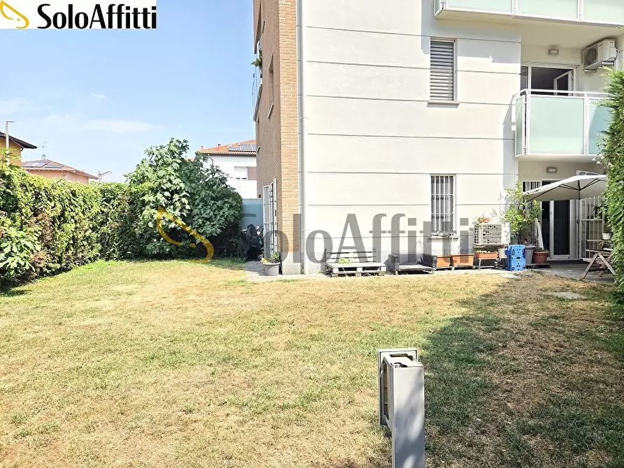 Immagine 13 di Bilocale in affitto  in Via Marzabotto 14 a Paderno Dugnano