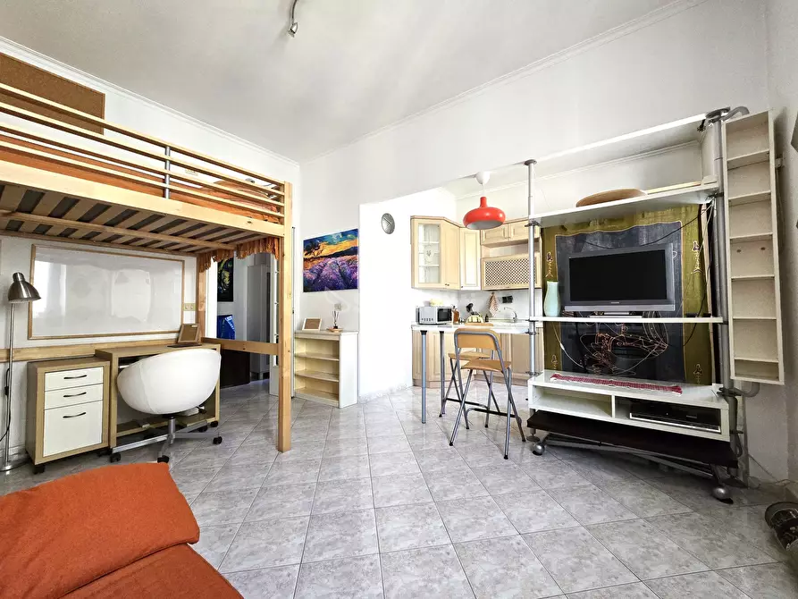 Immagine 2 di Monolocale in affitto  in Via Giuseppe Cei 38 a Roma