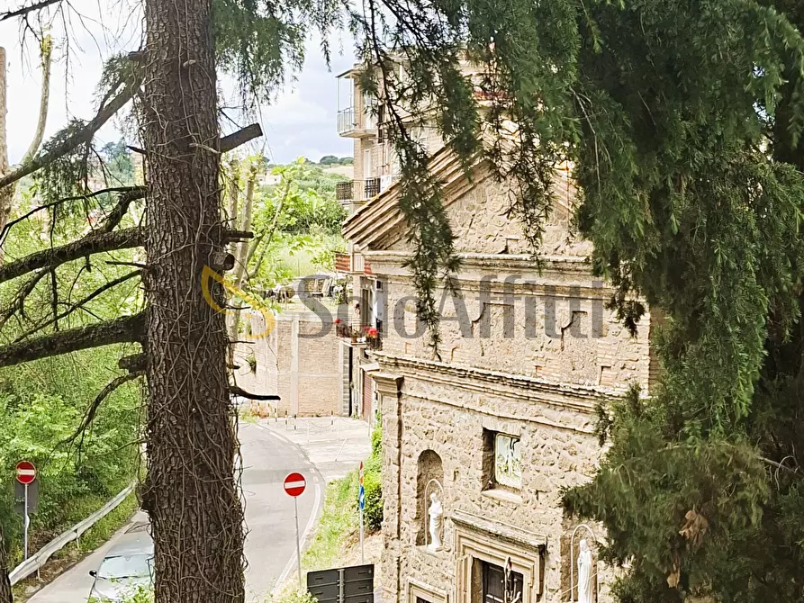 Immagine 25 di Bilocale in affitto  in via San Sebastiano 17 a Morlupo