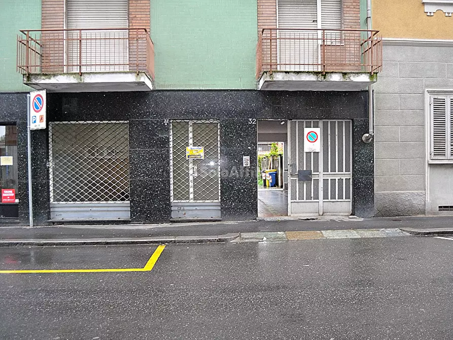 Immagine 12 di Locale commerciale in affitto  in VIA VERDI 32 a Settimo Torinese