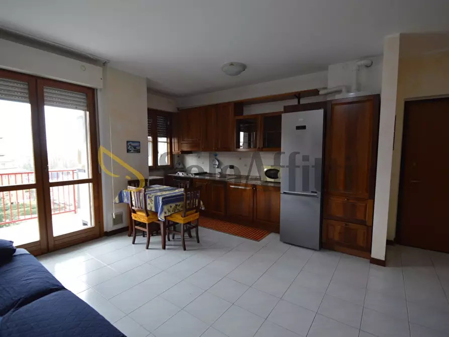 Immagine 12 di Trilocale in affitto  in Piazza Enrico Berlinguer 70 a Rozzano