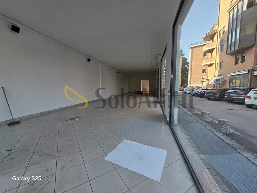 Immagine 5 di Locale commerciale in affitto  in Via Nino Tavoni a Vignola