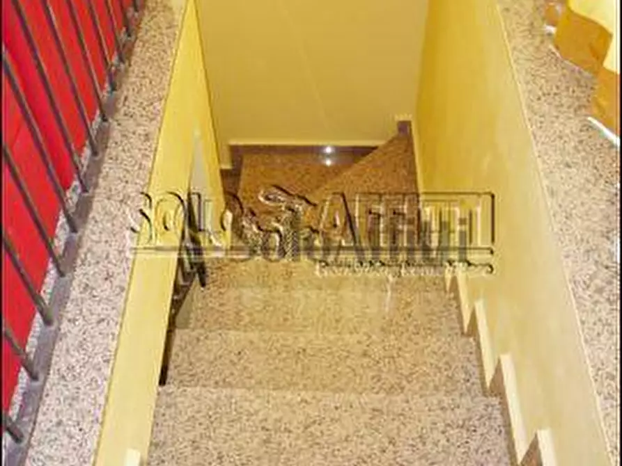 Immagine 5 di Bilocale in affitto  in luigi carcano 160 a Caronno Pertusella