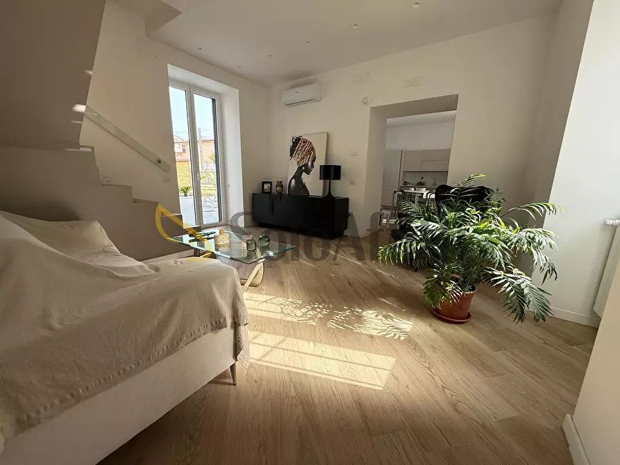 Immagine 7 di Villa in affitto  in Via Ten. Politano 4 a Caserta