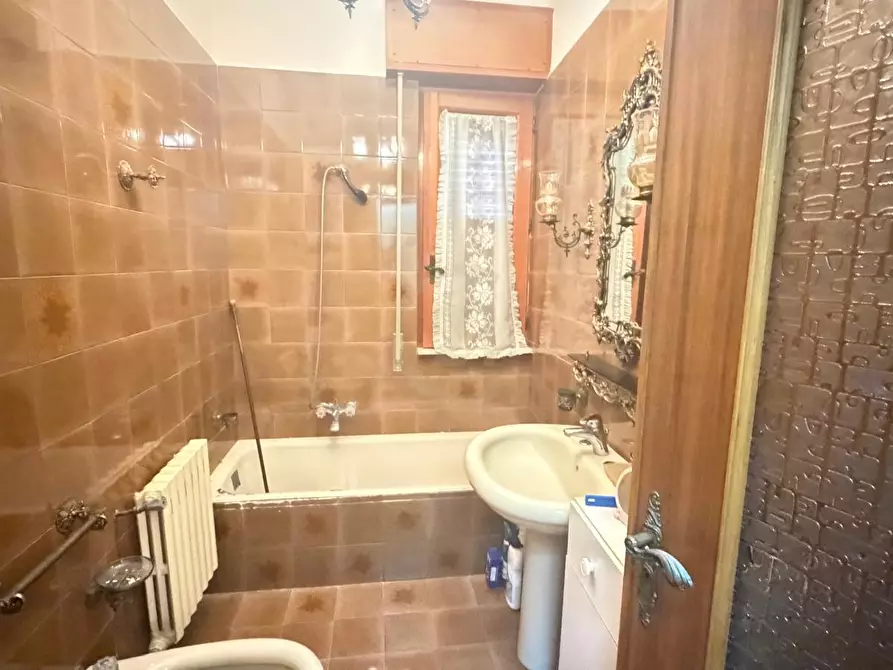 Immagine 2 di Casa bifamiliare in vendita  a Nicolosi