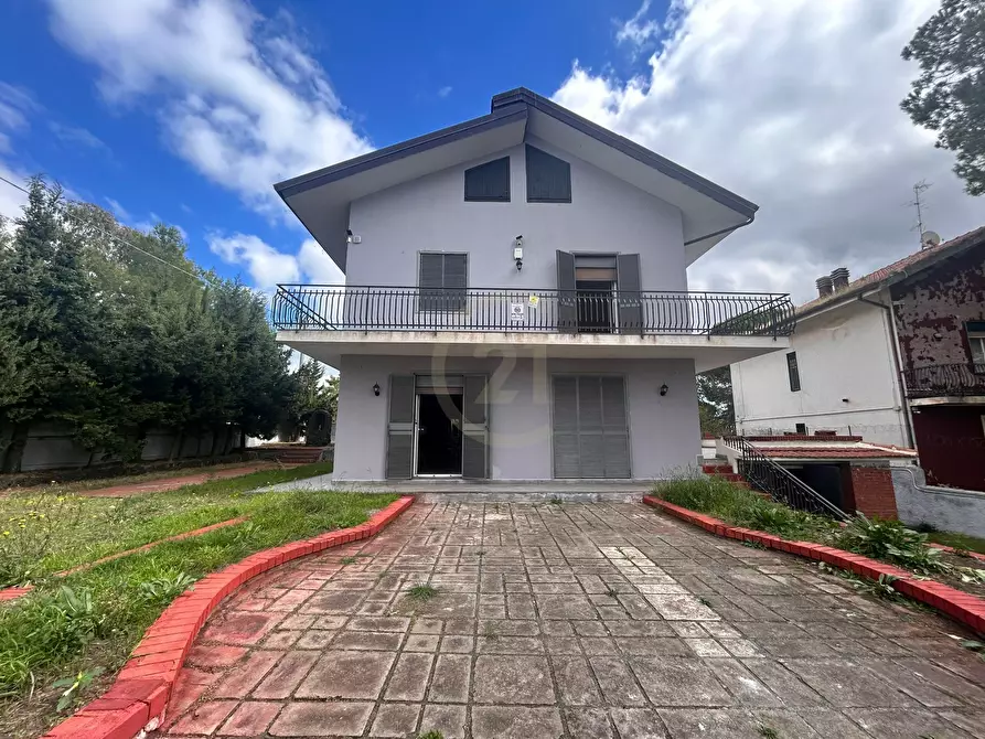 Immagine 1 di Villa in vendita  a Nicolosi