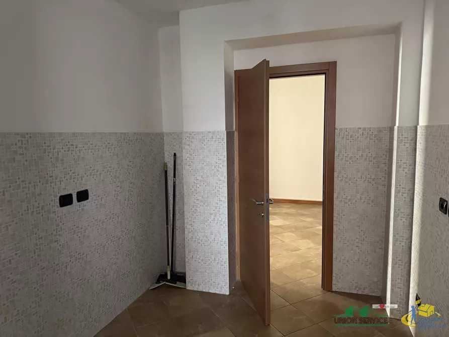 Immagine 8 di Trilocale in vendita  in Via Giuseppe Mori a Parma