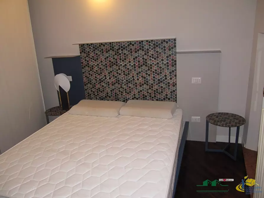 Immagine 20 di Bilocale in affitto  in Via Giuseppe Verdi a Parma