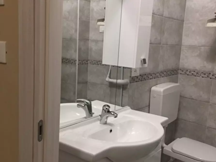 Immagine 6 di Pentalocale in affitto  in Strada G. Garibaldi 63 a Parma