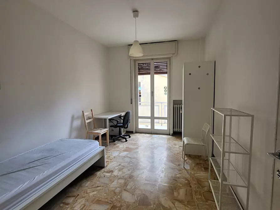 Immagine 2 di Pentalocale in affitto  in Strada Aurelio Saffi 14 a Parma