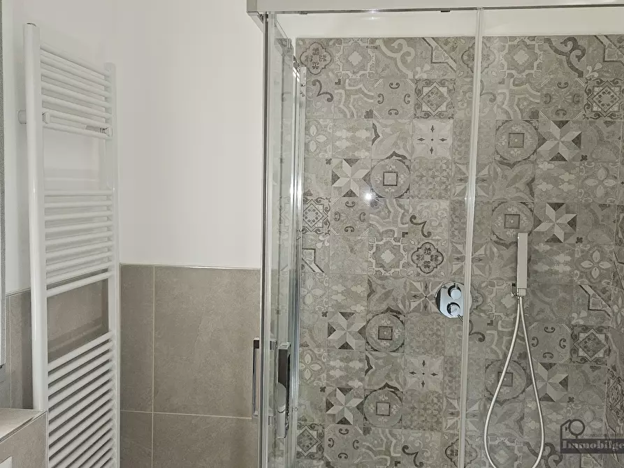 Immagine 18 di Quadrilocale in affitto  in Strada della Repubblica 58 a Parma