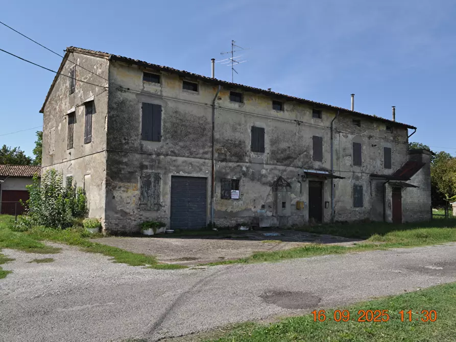 Immagine 41 di Rustico / casale in vendita  in San Quirico a Sissa Trecasali