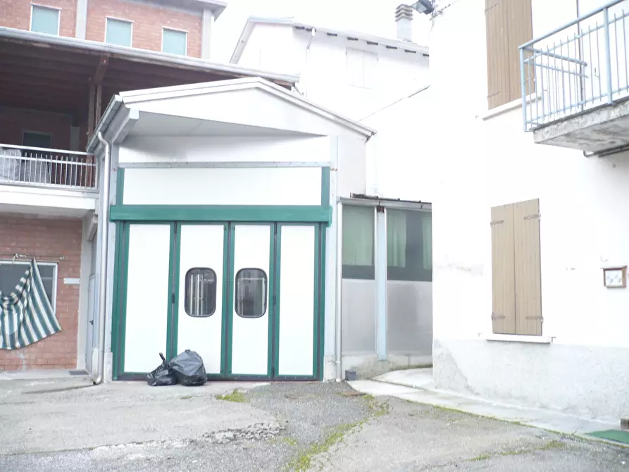 Immagine 4 di Attività artigianale in vendita  in via circonvallazione 33 a Medesano