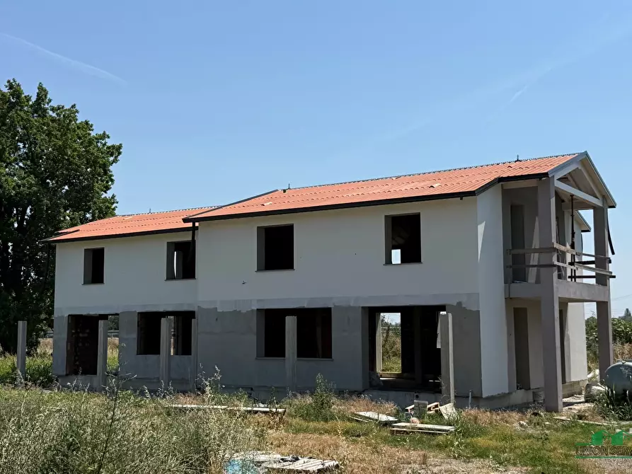 Immagine 19 di Casa bifamiliare in vendita  in Via Bianchi 16 a Noceto
