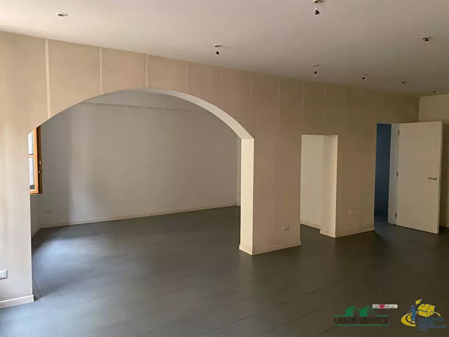 Immagine 5 di Trilocale in vendita  in Piazza della Repubblica a Noceto