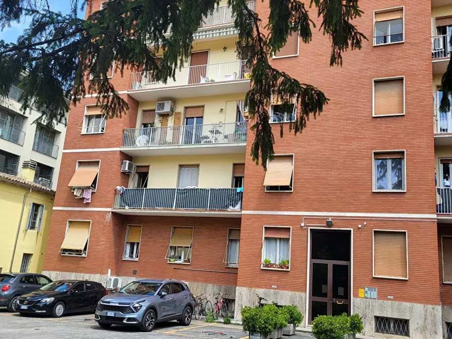 Immagine 4 di Trilocale in affitto  in Borgo Santo Stefano 3 a Parma