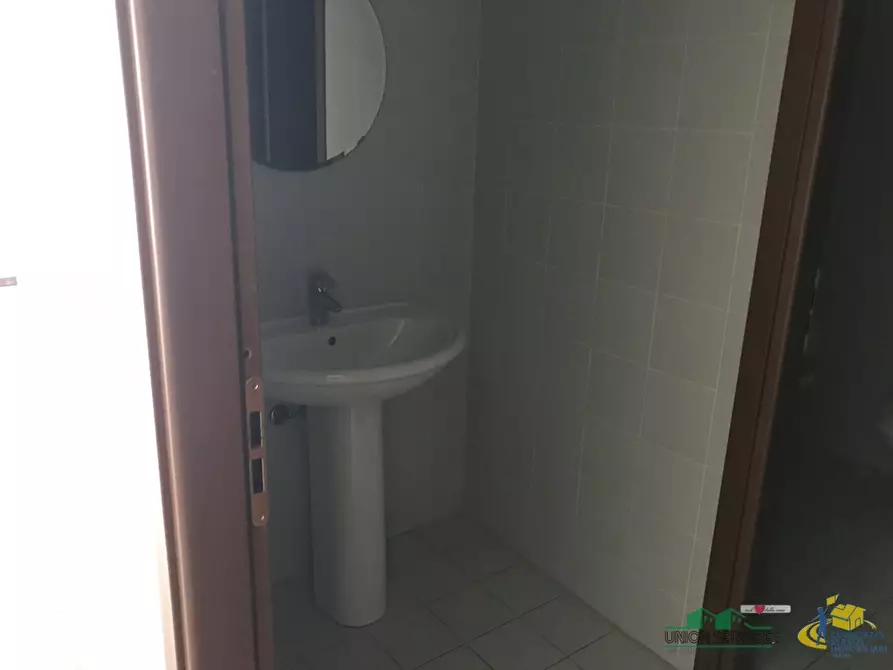 Immagine 9 di Locale commerciale in vendita  in via del giardinetto 6/d a Collecchio