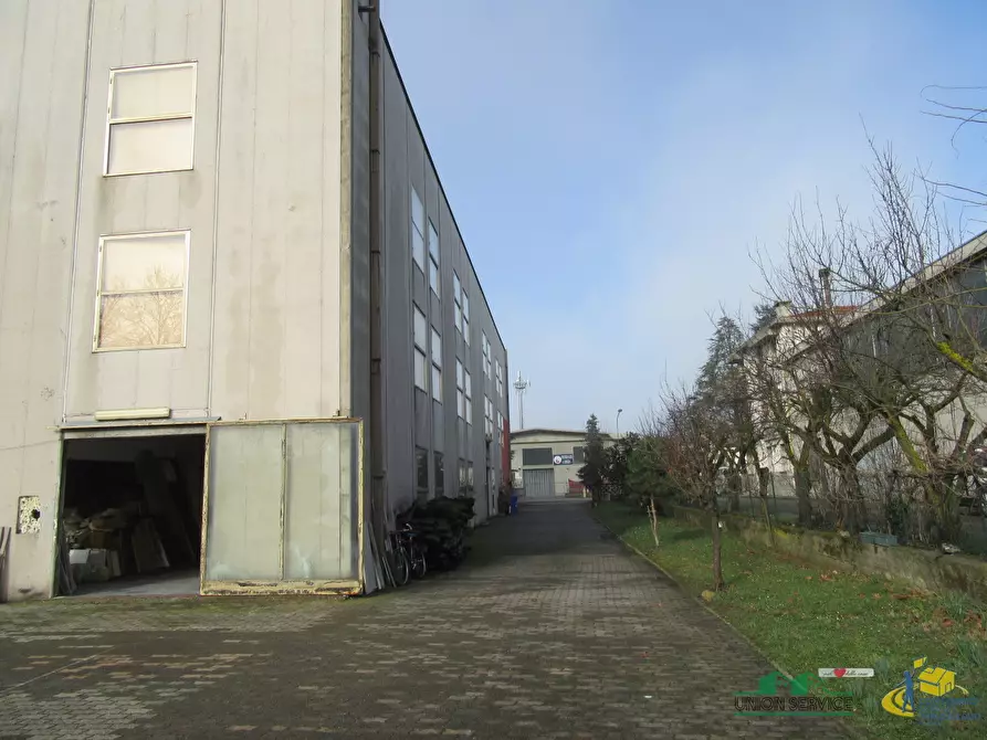 Immagine 11 di Capannone industriale in vendita  in Via Marconi a Noceto
