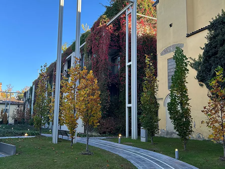 Immagine 1 di Trilocale in vendita  in Borgo delle Grazie 3 a Parma