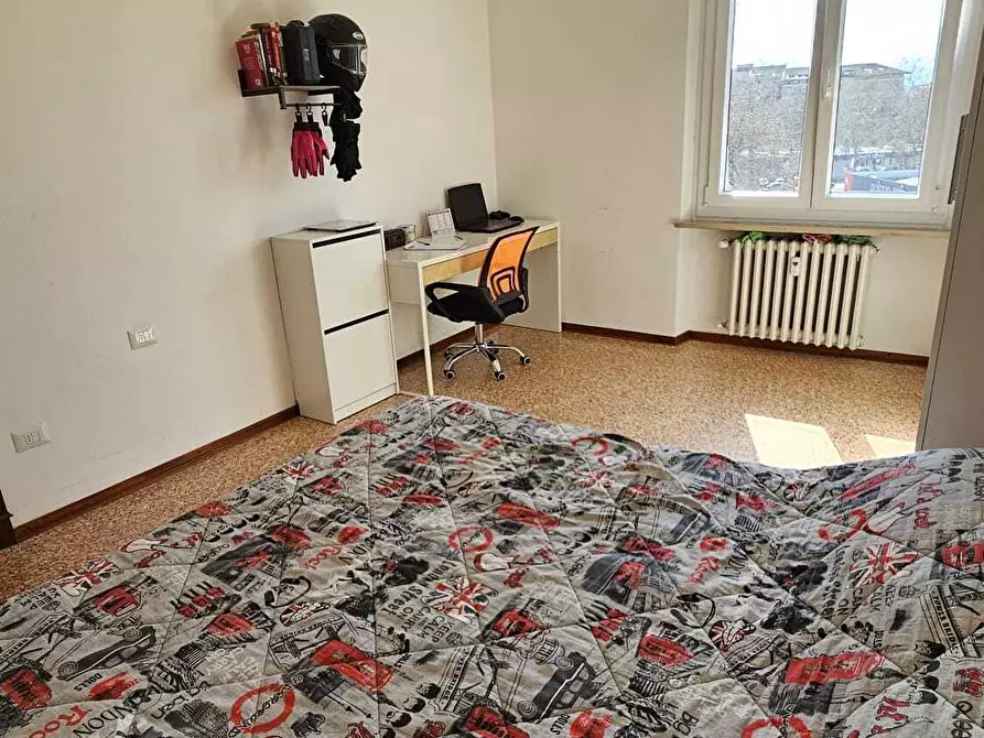 Immagine 2 di Stanza singola in affitto  in Viale Piacenza 79 a Parma