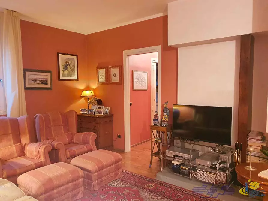 Immagine 8 di Trilocale in vendita  in Via Francesco Cassoli a Reggio Nell'emilia