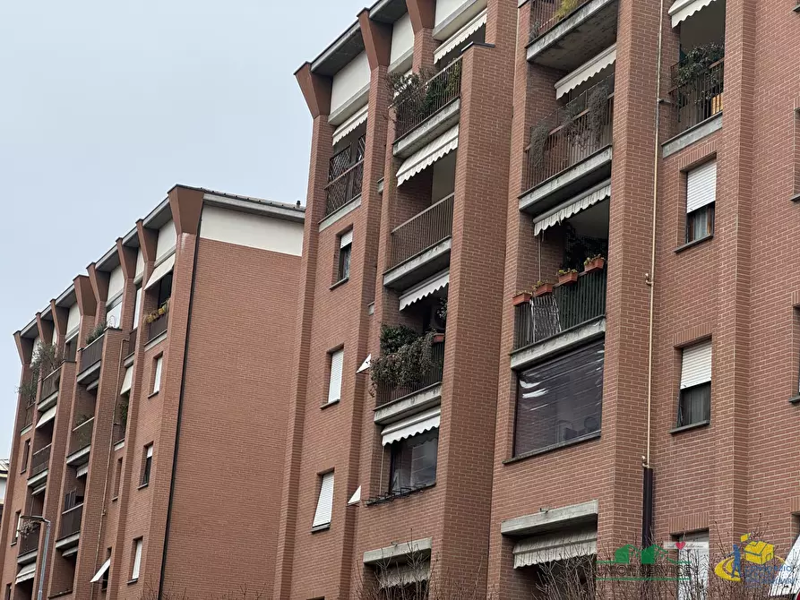 Immagine 1 di Quadrilocale in vendita  in Via Artemisia Gentileschi a Parma