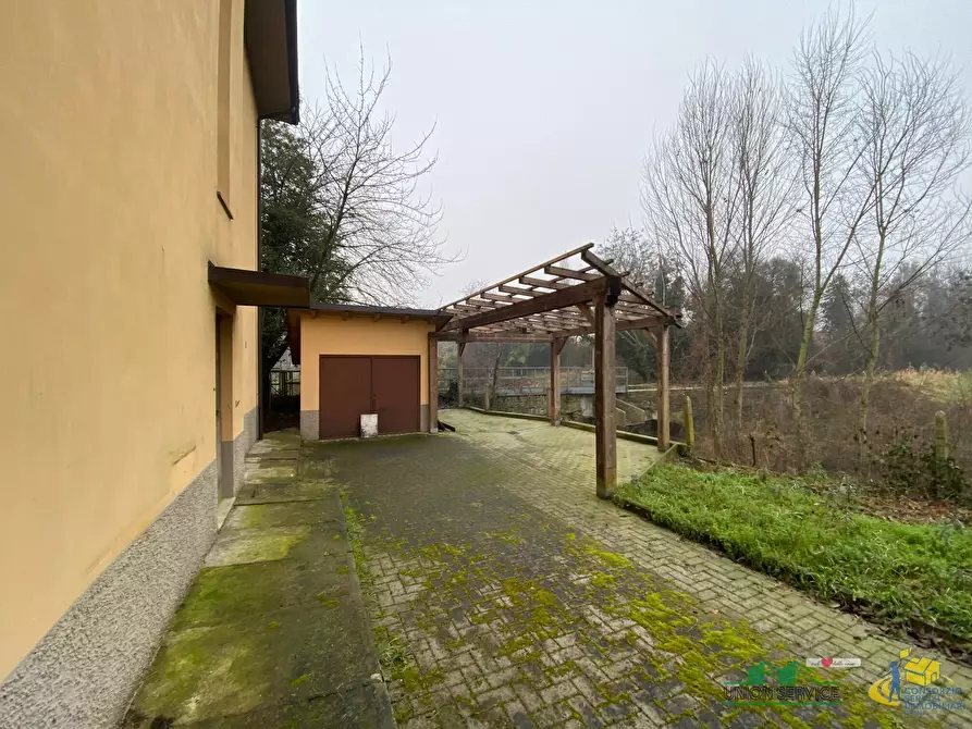 Immagine 6 di Casa bifamiliare in vendita  in Via Biagio Pelacani 6 a Noceto