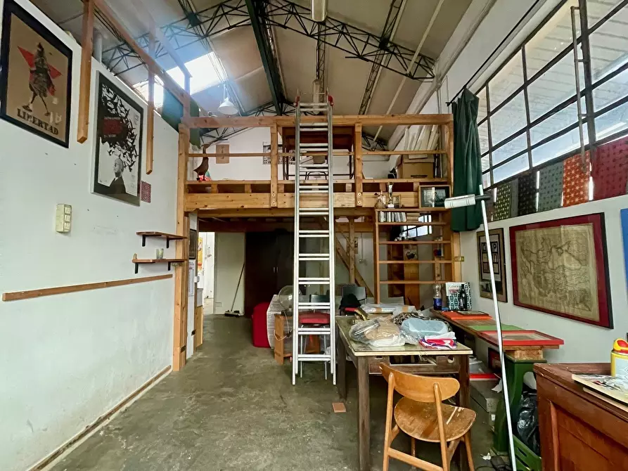 Immagine 9 di Capannone industriale in vendita  in Via Francesco Lasagna 23 a Parma