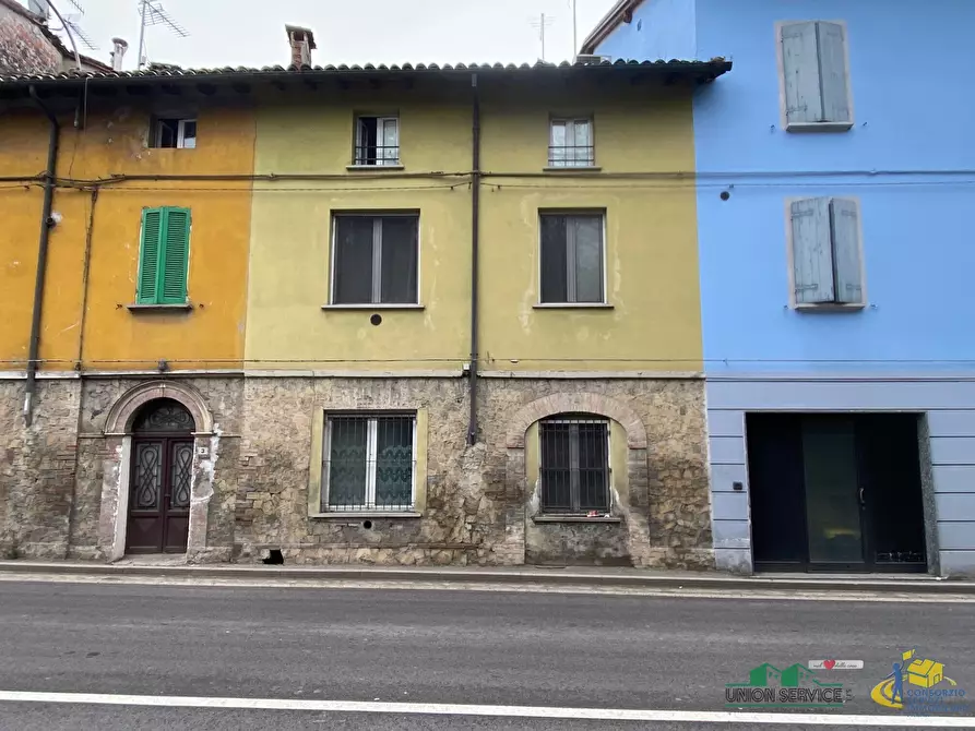 Immagine 1 di Bilocale in vendita  in Via F.Cortesi 51 a Sala Baganza
