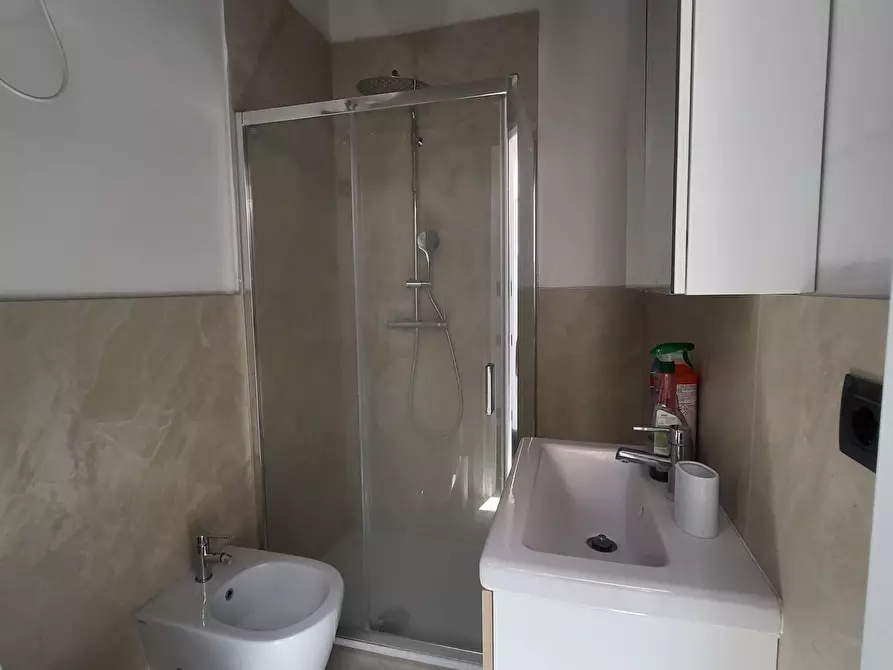 Immagine 14 di Bilocale in affitto  in Borgo Naviglio 6 a Parma