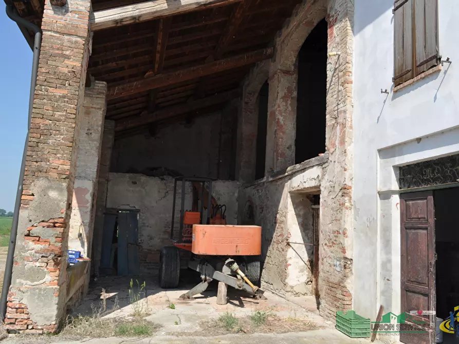 Immagine 48 di Rustico / casale in vendita  in Frazione Borgonovo 29 a Sissa Trecasali