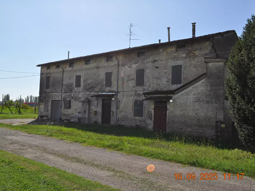 Immagine 42 di Rustico / casale in vendita  in San Quirico a Sissa Trecasali