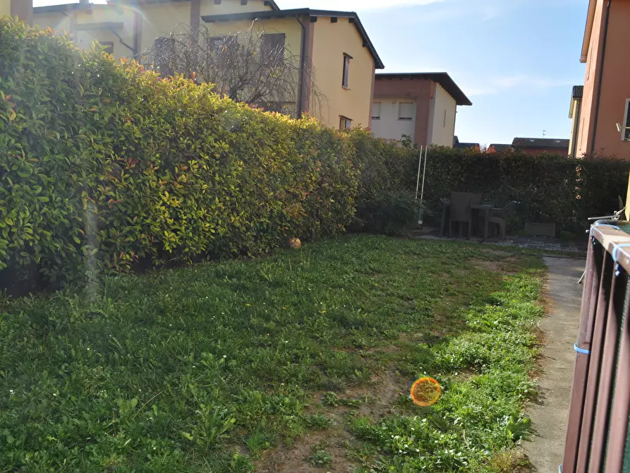 Immagine 47 di Trilocale in vendita  in Via Bussolati a Fontanellato